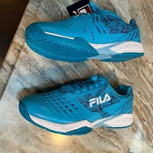 Women’s tennis sneakers Axils Energized 2 size 9